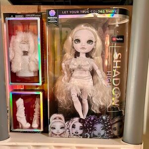 SHADOW HIGH NATASHA ZIMA Gray Scale Fashion Doll Series 1 YouTube 2022